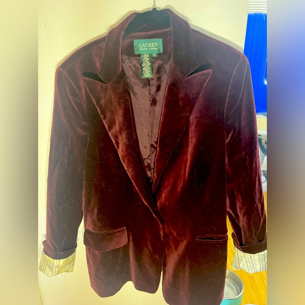 Vintage Ralph Lauren burgundy velvet blazer, one button, fully lined, size 12